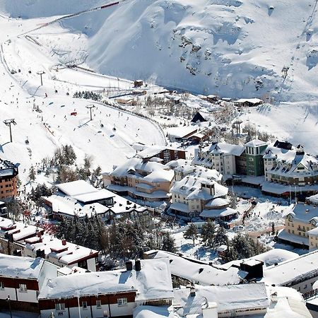 Apartamentos Sierra Nevada Pie De Pistas 3000 Экстерьер фото